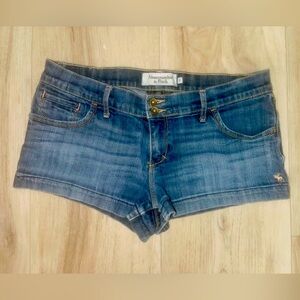 Abercrombie and Fitch women’s shorts size 6